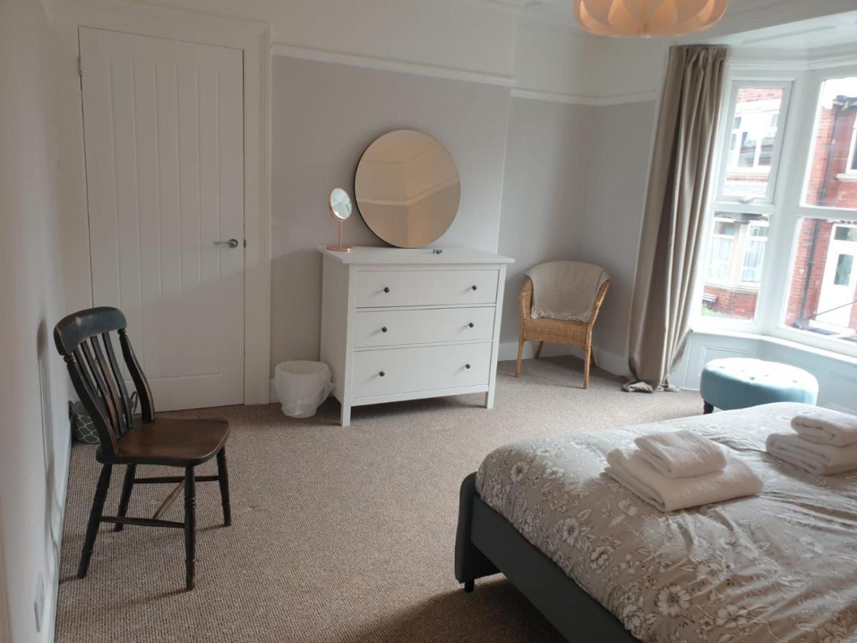 Sunset House - Whitby Townhouse Near The Sea Sleeps 8 Vila Exterior foto